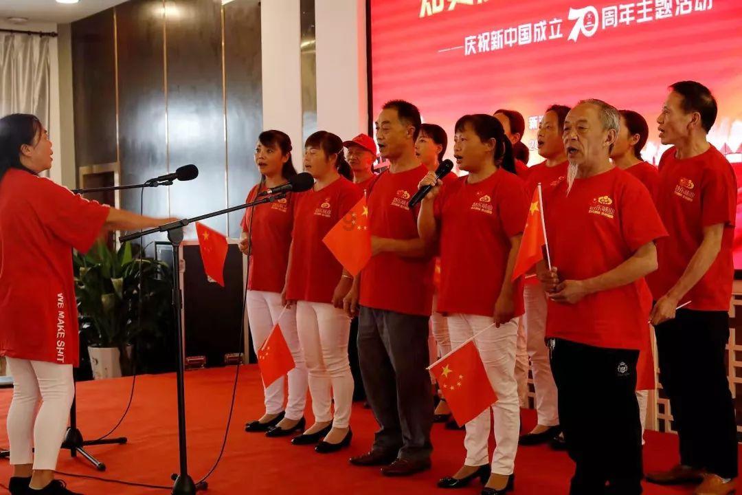 专业问答网站-请问这个少女出自哪个动漫?最佳解答